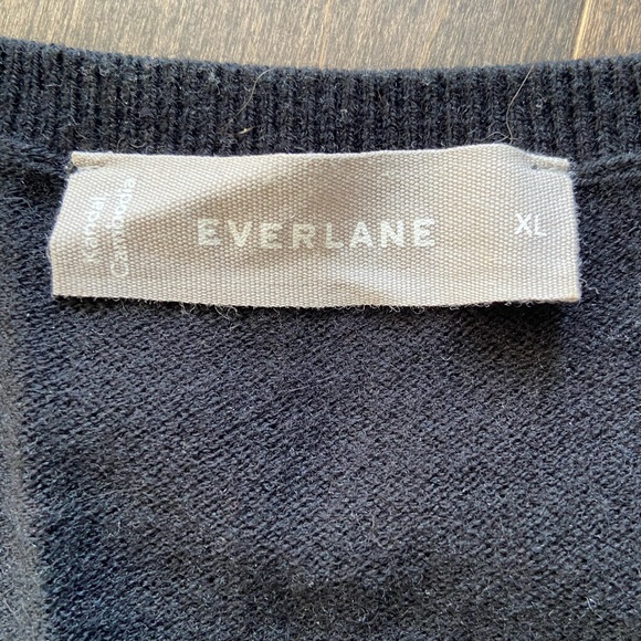 Everlane Cotton–Merino Short-Sleeve Cardigan black, size XL - Picture 7 of 8
